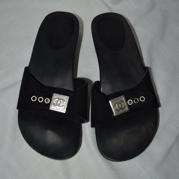 Sz 37 6.5 Chanel Black Wood Wooden Slides Clogs Sandals - Picture 1 of 11